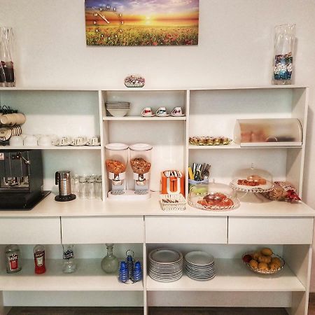 Baci Di Sicilia Bed & Breakfast ปาแลร์โม ภายนอก รูปภาพ