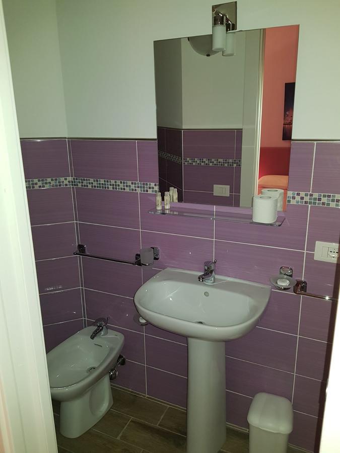 Baci Di Sicilia Bed & Breakfast ปาแลร์โม ภายนอก รูปภาพ